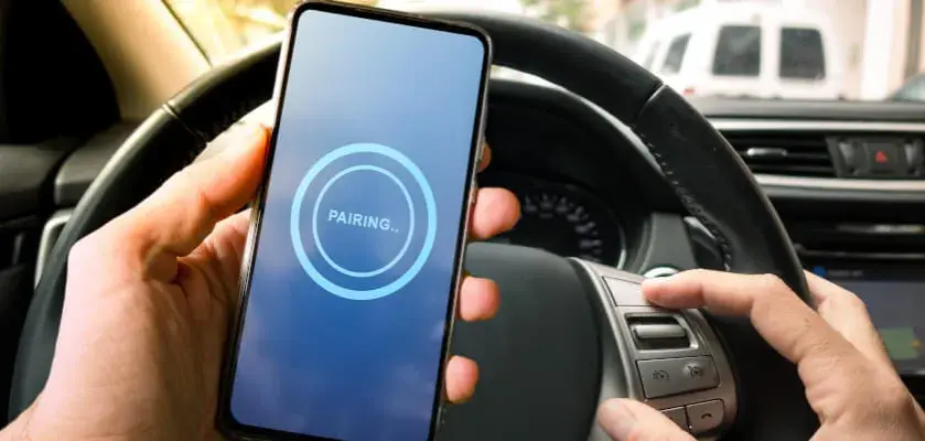 Włącz radio bez problemu: auto, telefon, dom i internet