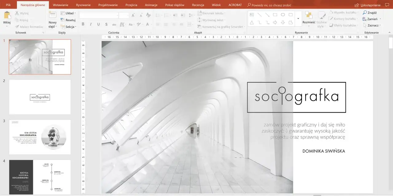 Program do prezentacji z widokiem slajdów. Na pierwszym slajdzie logo "sociografka" i hasło.