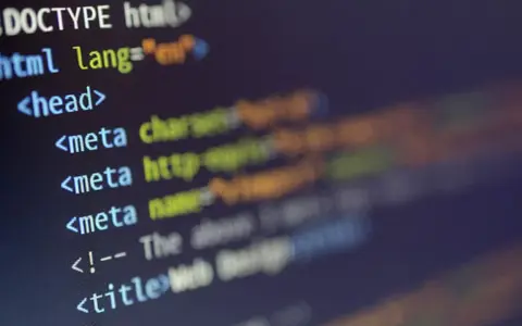 Jak zrobić stronę HTML od zera? Praktyczny przewodnik dla początkujących