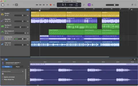 Interfejs programu GarageBand z wieloma ścieżkami audio: wokal, gitara, bas i klawisze. Widoczne fale dźwiękowe i nazwy instrumentów.