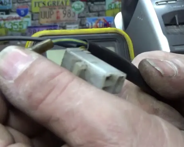Brak iskry? Podłącz cewkę zapłonową w skuterze jak ekspert!
