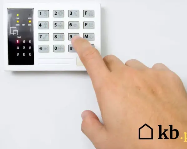 Alarm w domu: Czy warto? Ile kosztuje spokój i bezpieczeństwo?