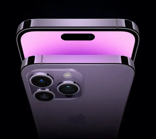 Nowy iPhone 14 Pro z fioletowym wykończeniem i potrójnym aparatem. Premiera zapowiada rewolucję w fotografii mobilnej.