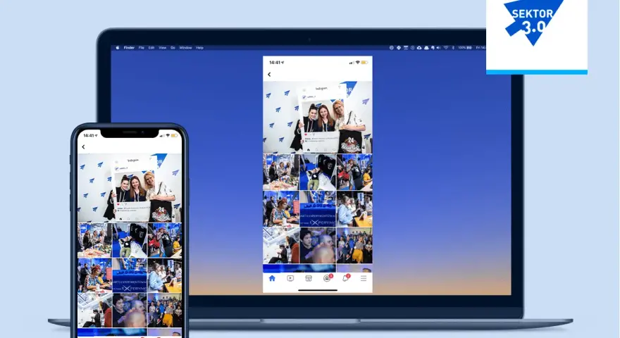 Pokaz zdjęć z wydarzenia na ekranie laptopa i telefonu, dzięki technologii miracast. Logo "Sektor 3.0" obok.