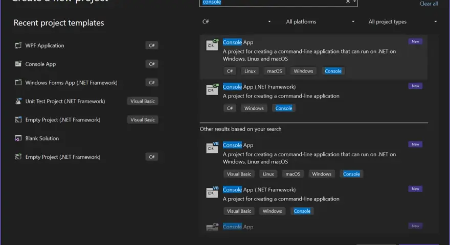 Wybór szablonu "Console App" w **Microsoft Visual Studio** do tworzenia aplikacji konsolowej.