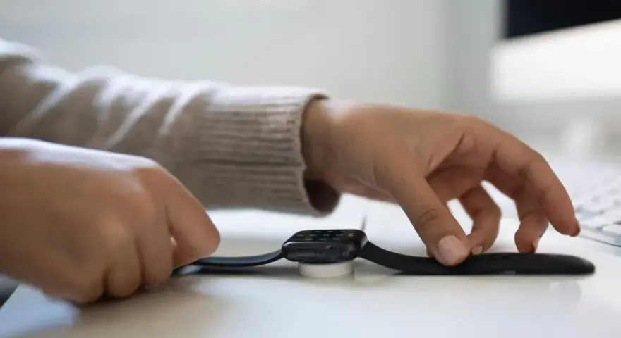 Jak włączyć Bluetooth w zegarku? Pełny poradnik i rozwiązania problemów