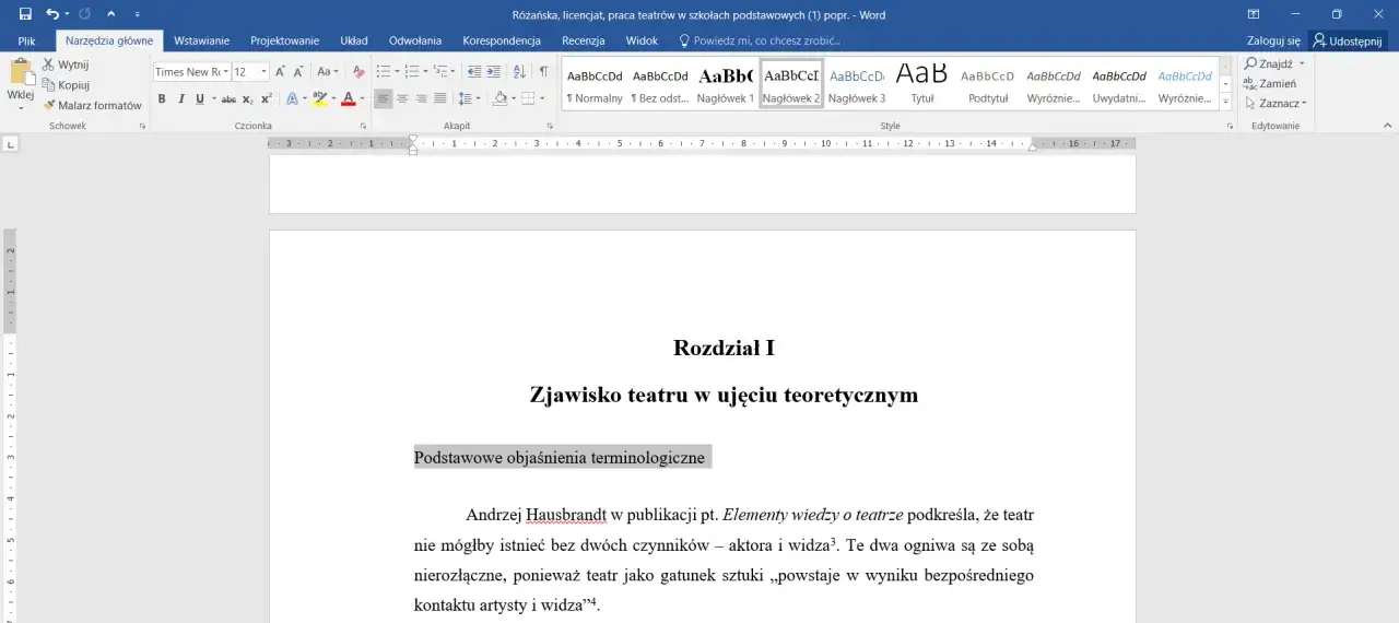 Jak zrobić spis treści w Wordzie? Widać tu okno edytora tekstu z opcjami formatowania tekstu, w tym stylami nagłówków, które są kluczowe do automatycznego tworzenia spisu.