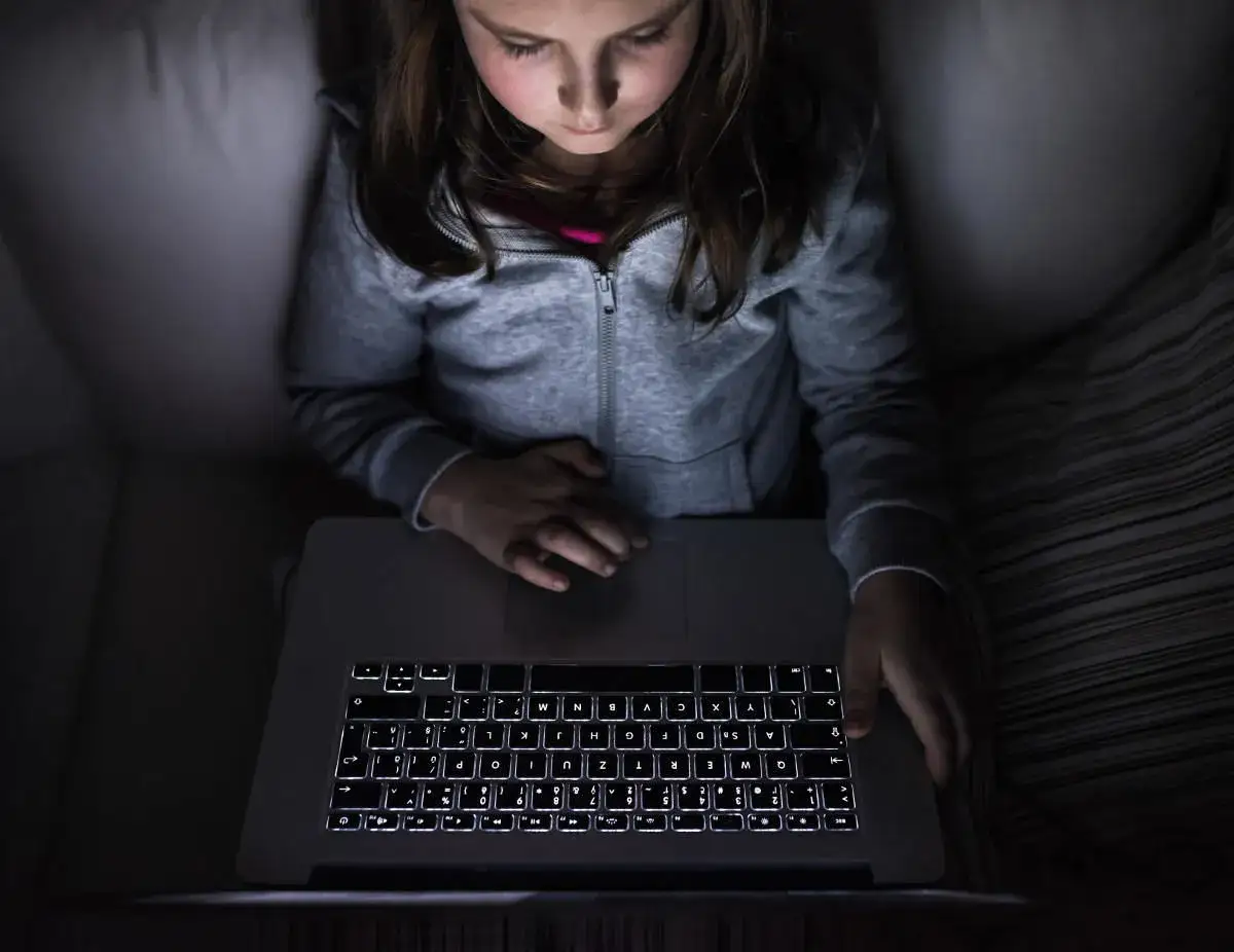 Zagrożenia pobierania gier z internetu